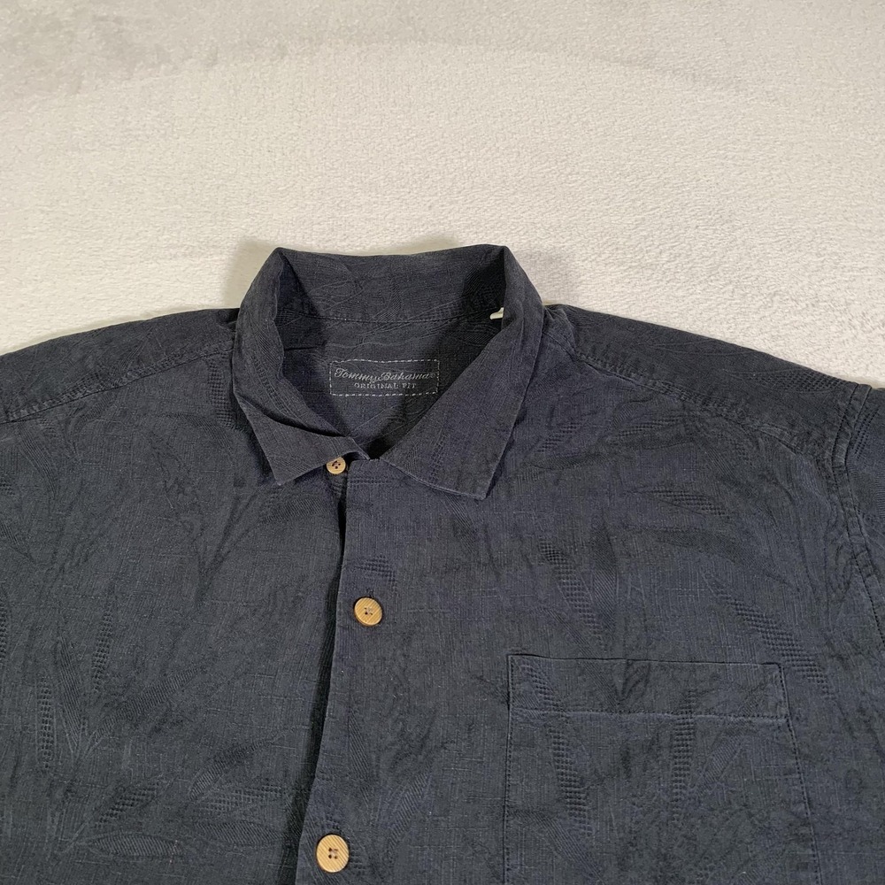 Tommy Bahama Shirt Mens XL Black 100% Silk Palm Leaf Hawaiian Short Sleeve - Picture 2 of 8